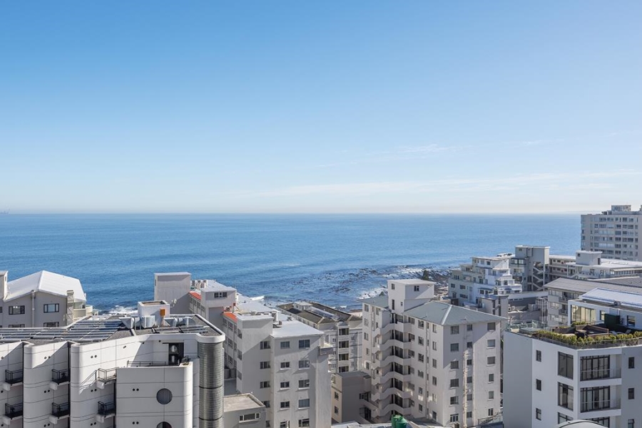 2 Bedroom Property for Sale in Sea Point Western Cape